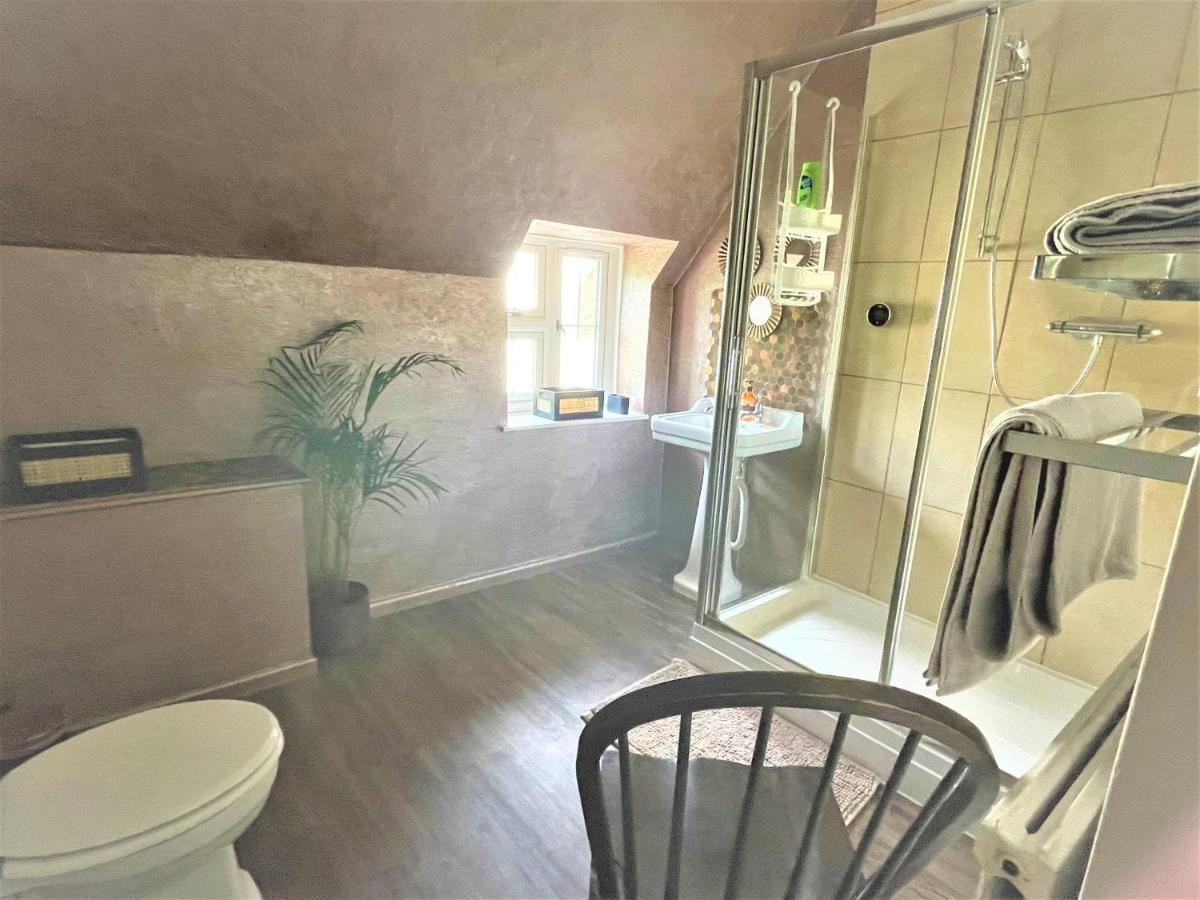The Dairyman Suite Moreton  Extérieur photo